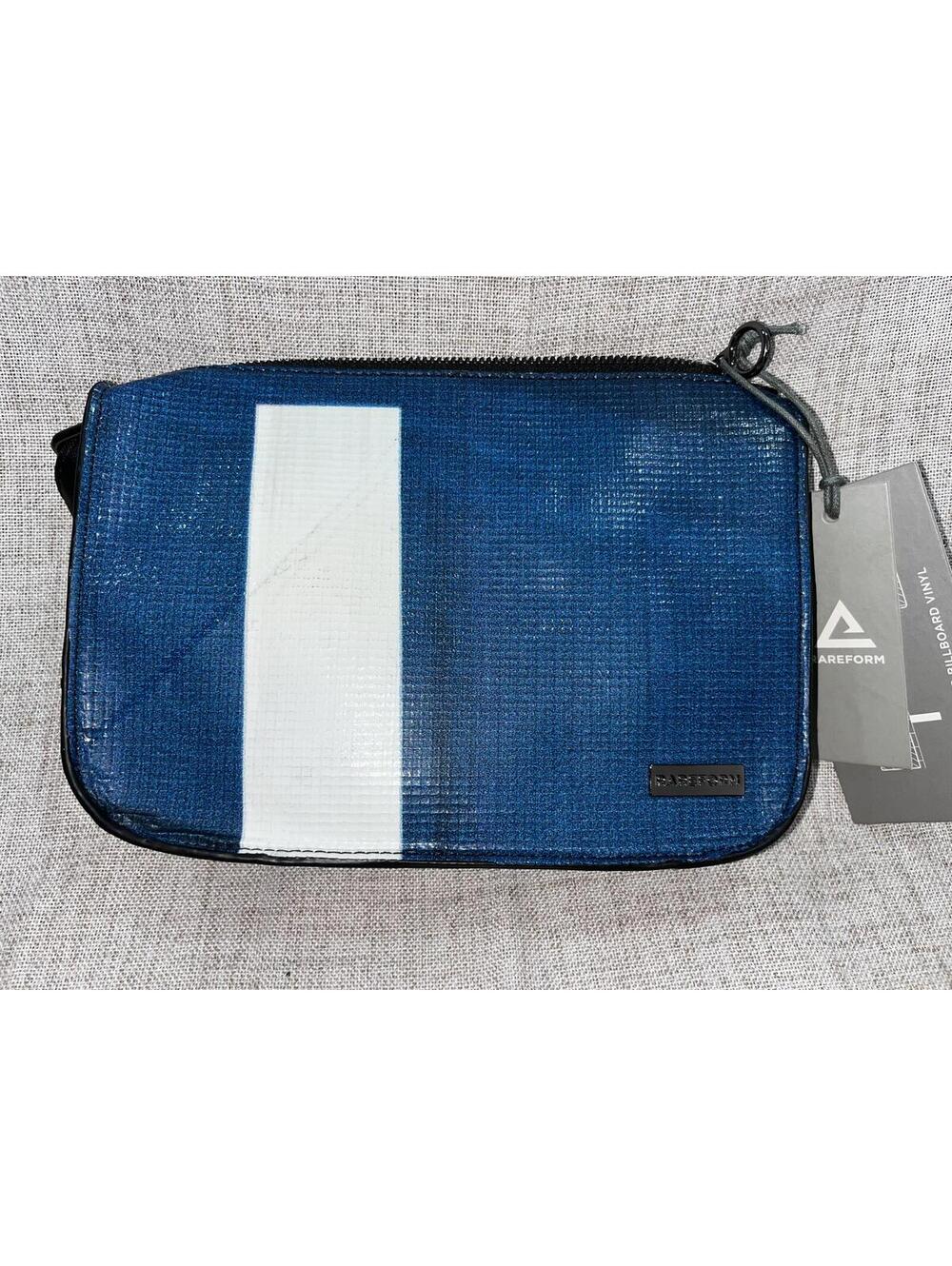 Rareform Rae Crossbody Purse NWT - Picture 2 of 4